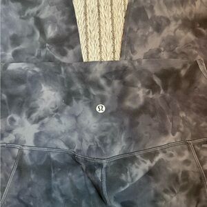 Lululemon leggings sz 8